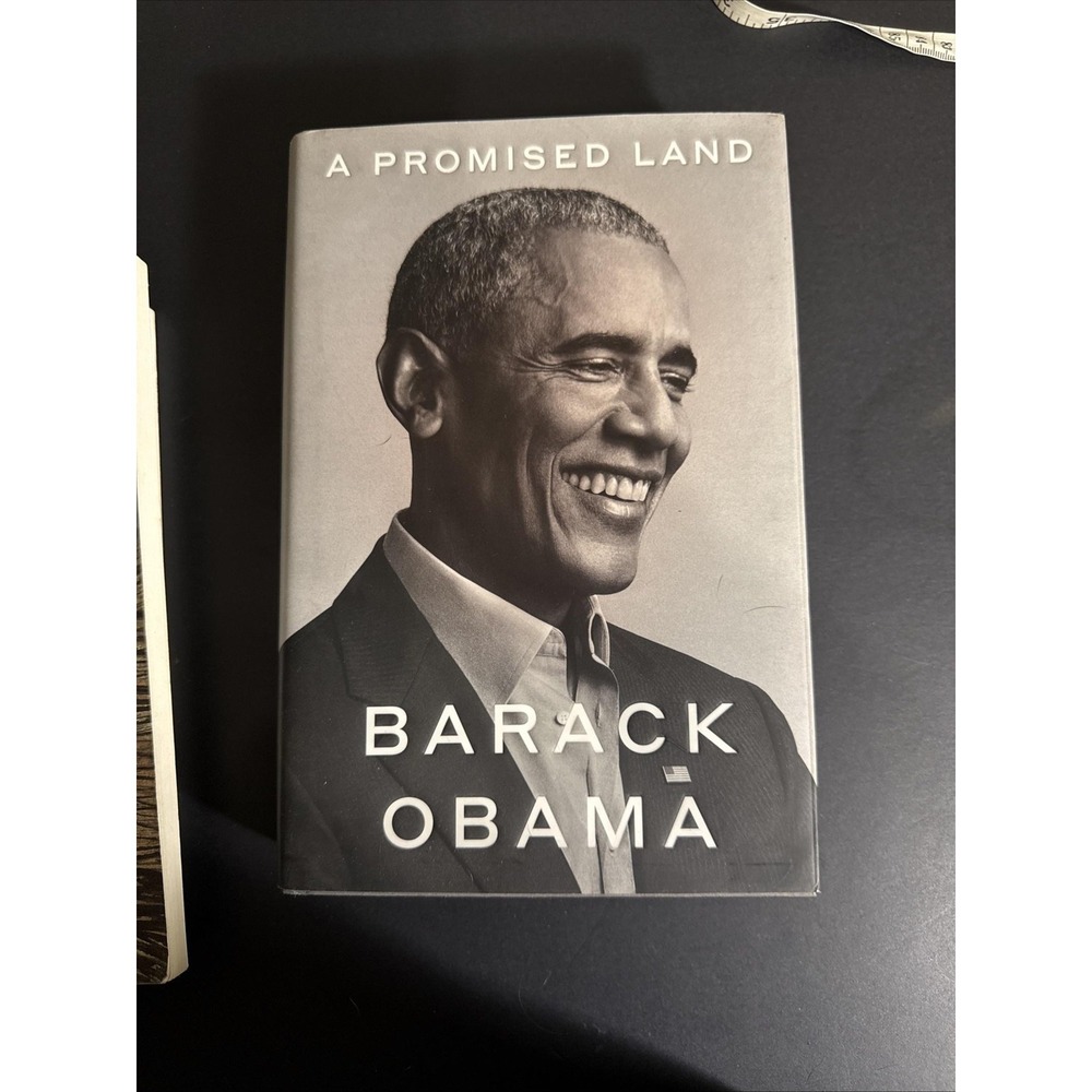A Promised Land Barack Obama Hardcover‎ Grey Dust Jacket Crown 2021 Biography